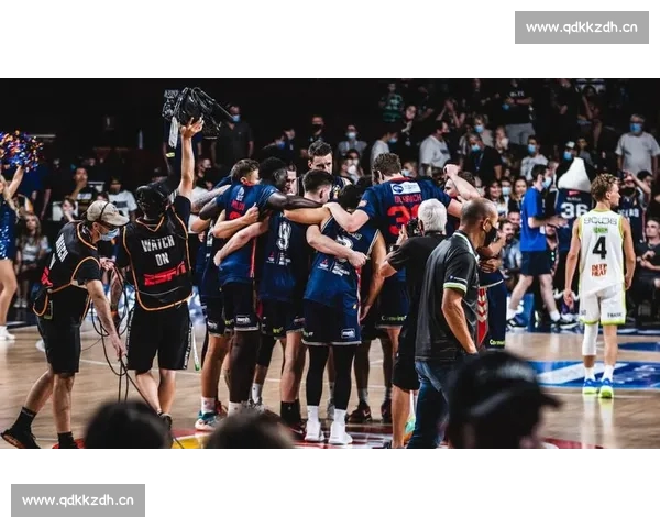 今日足球比分速览强强对话引爆赛场风云变幻各大联赛焦点战况全解析