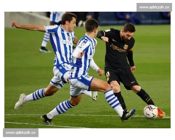 高清流畅足球赛事在线观看平台尽享全球精彩对决实时直播回放分析 - 副本 (17) - 副本 - 副本 - 副本